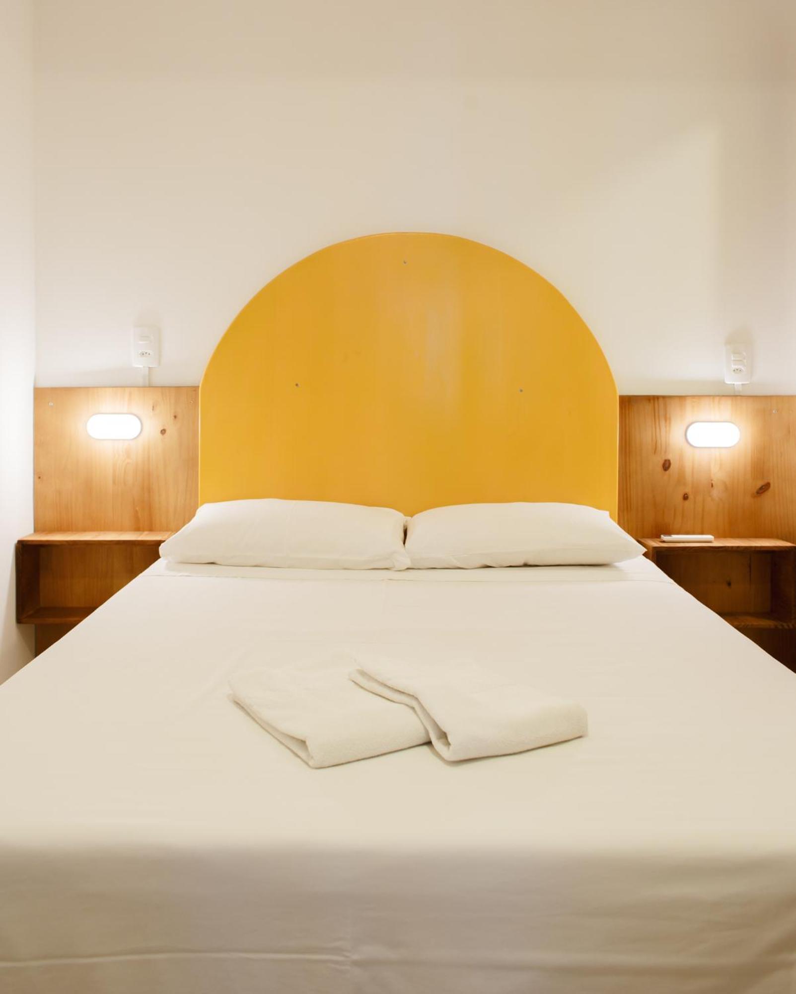Babitonga Hostel - 100M Da Prainha サン・フランシスコ・ド・スル エクステリア 写真